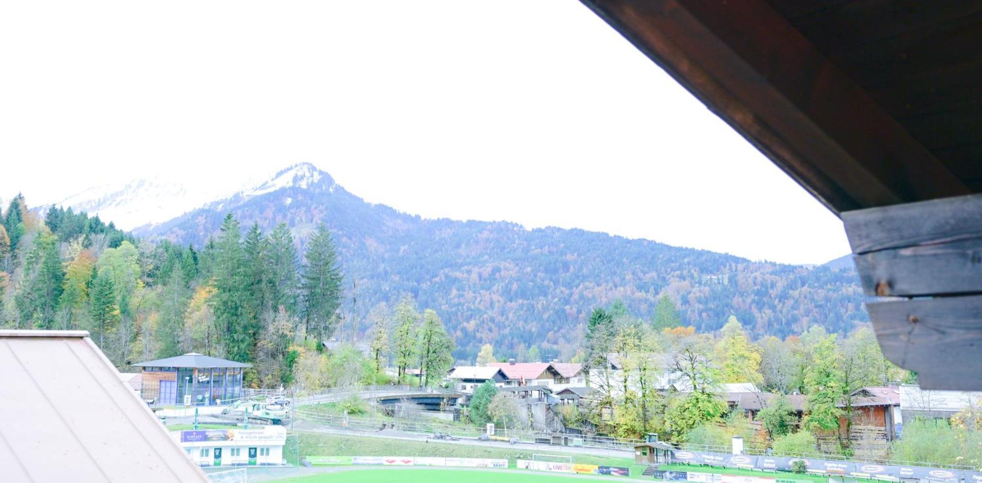 Faltenbach Ferienwohnungen In Oberstdorf Luaran gambar