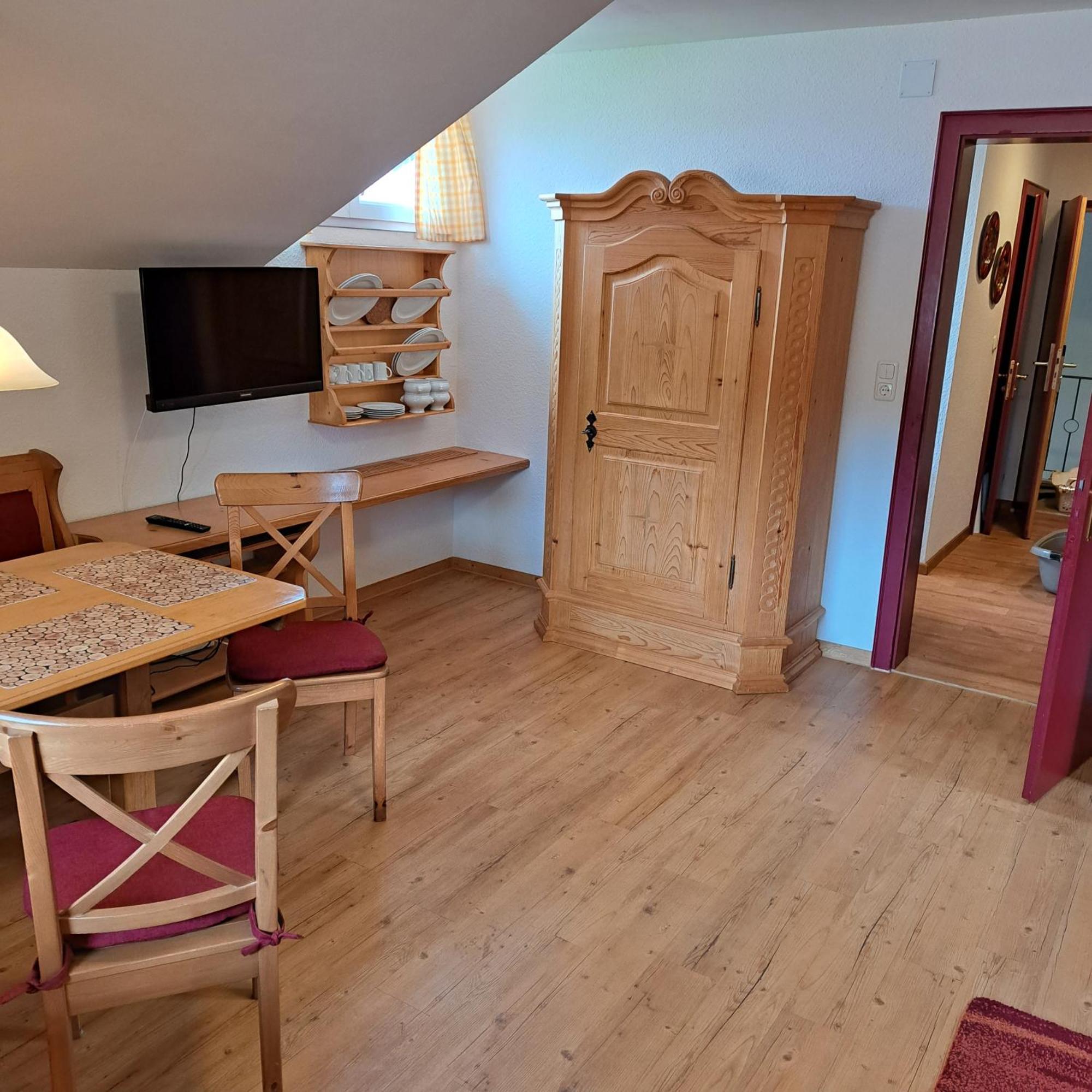 Faltenbach Ferienwohnungen In Oberstdorf Luaran gambar