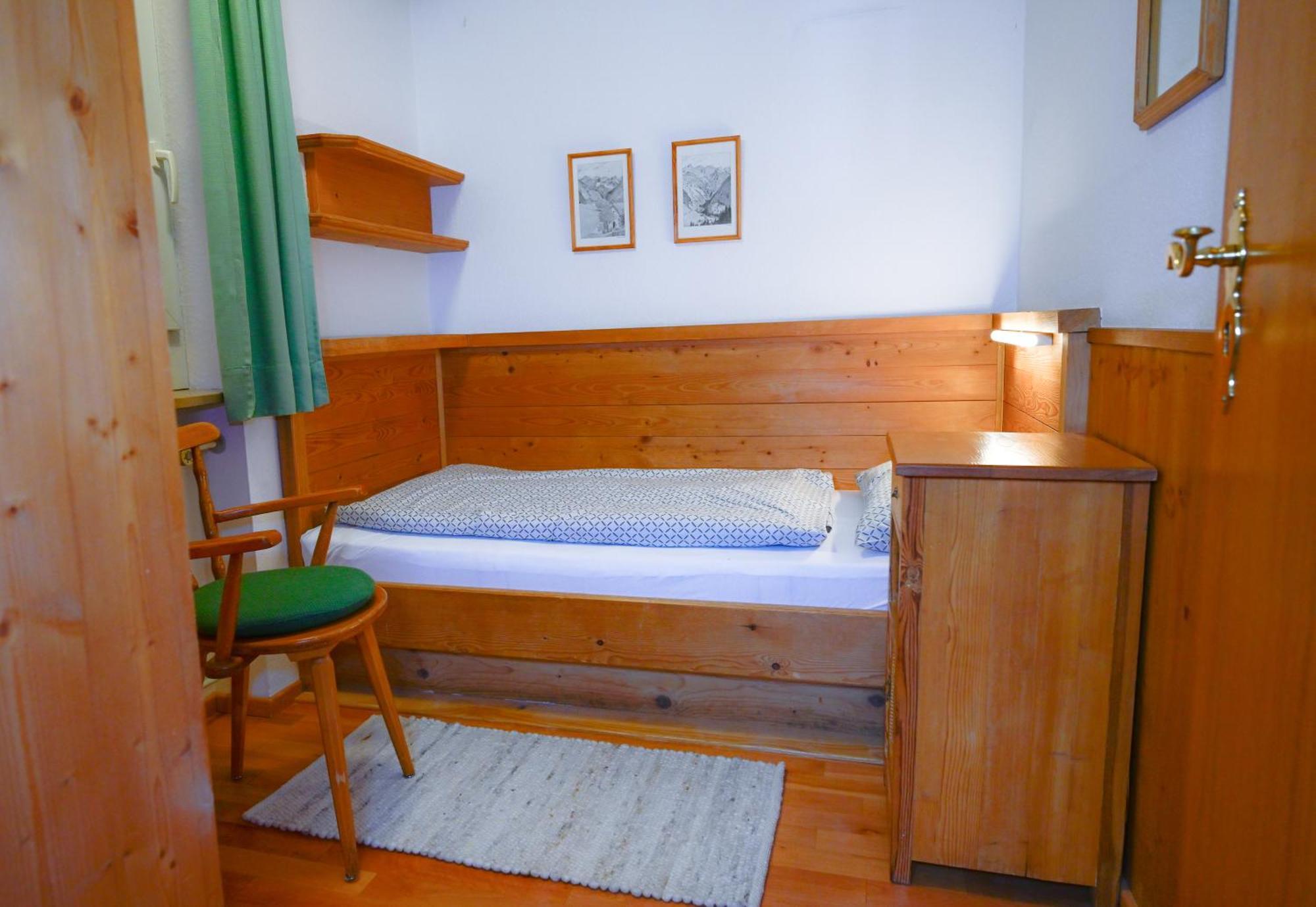 Faltenbach Ferienwohnungen In Oberstdorf Luaran gambar