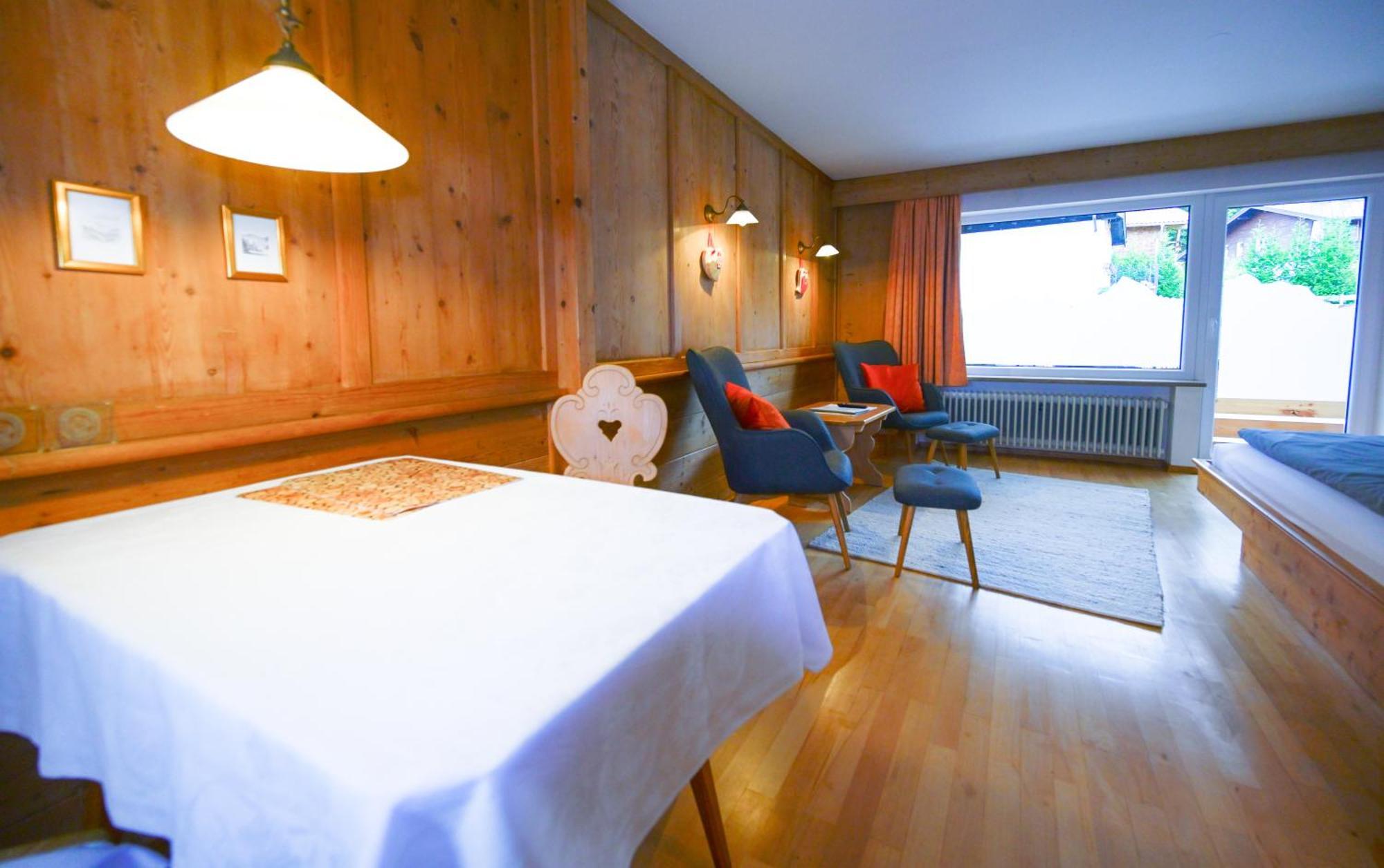 Faltenbach Ferienwohnungen In Oberstdorf Luaran gambar